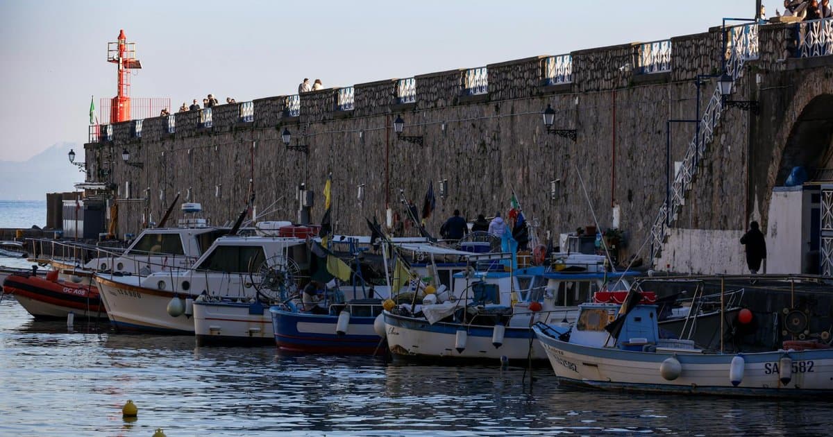 Amalfi Coast Boat Tour: Prices & Routes (2026)