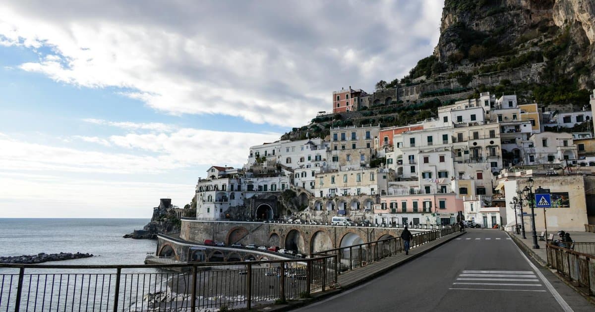 Naples to Sorrento: All Transfer Options Compared (2026)