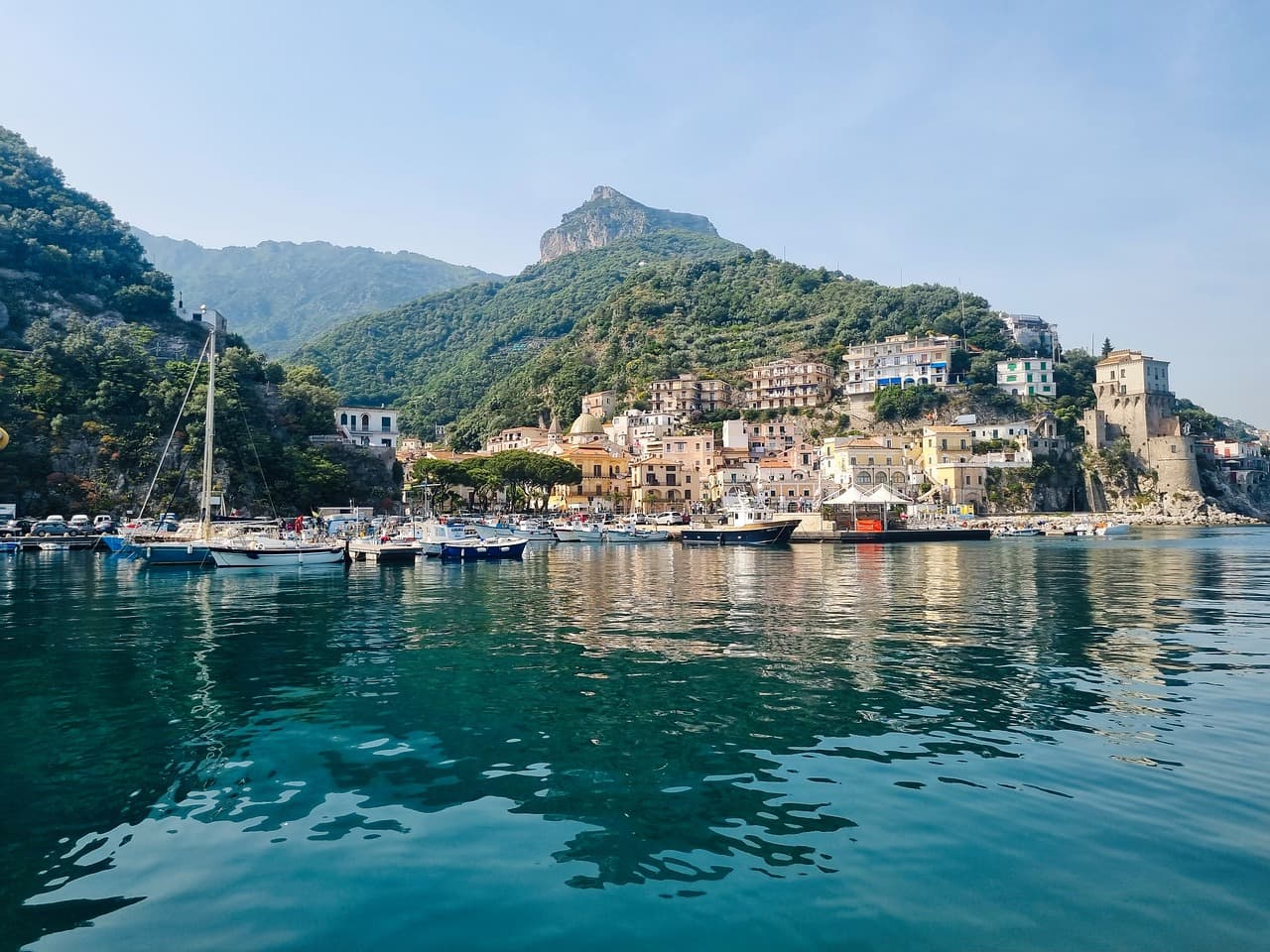 Private chauffeur transfer from Cetara to Conca dei Marini