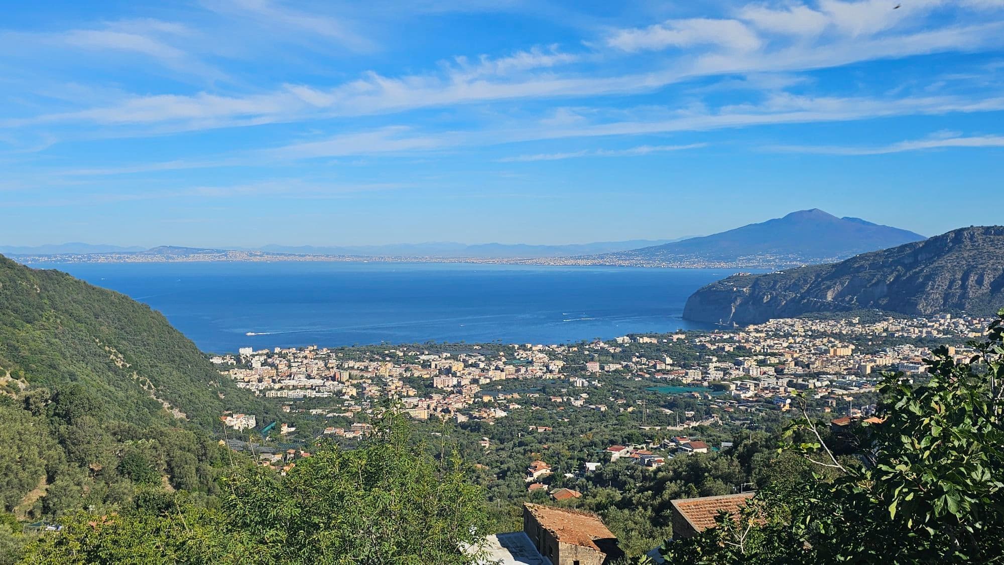 Privater Chauffeur-Transfer von Sant'Agata sui Due Golfi nach Agerola