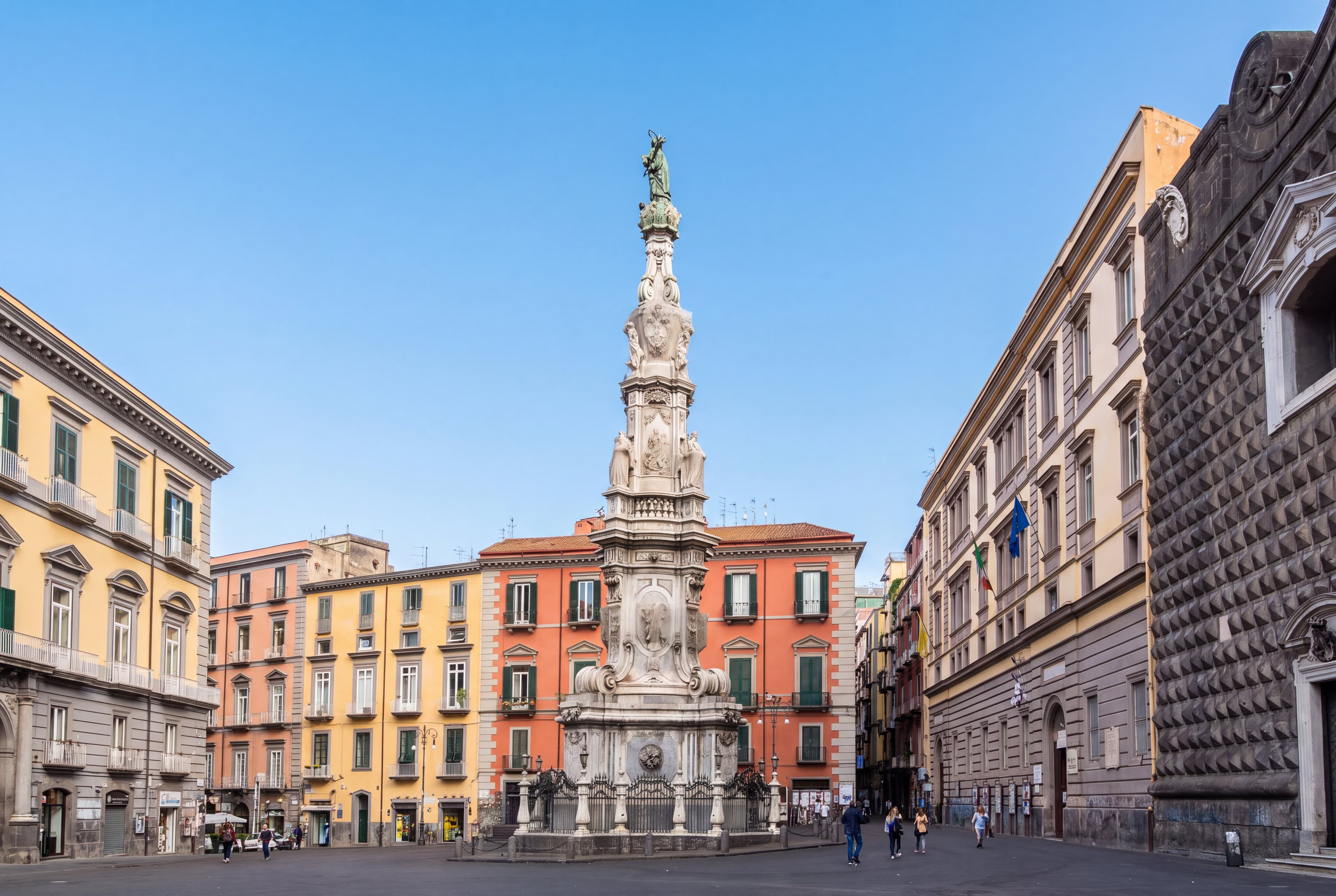 Napoli in mezza giornata con autista privato — photo 3
