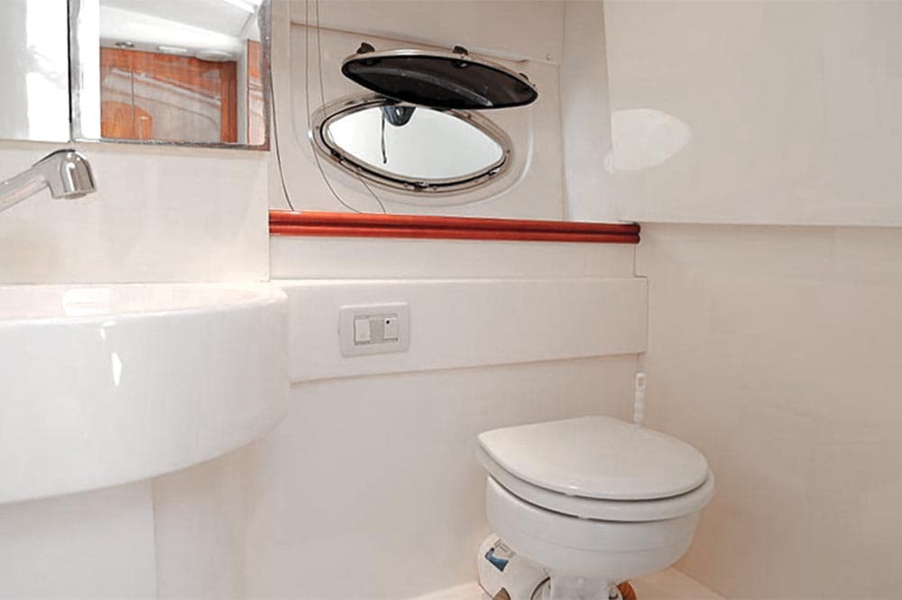 Pershing 37 — Sorrento 2