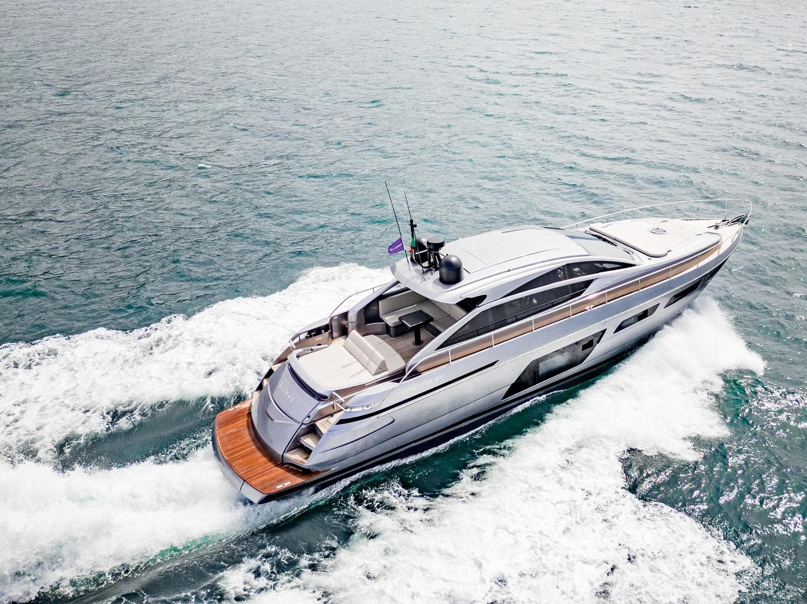 Pershing 6X