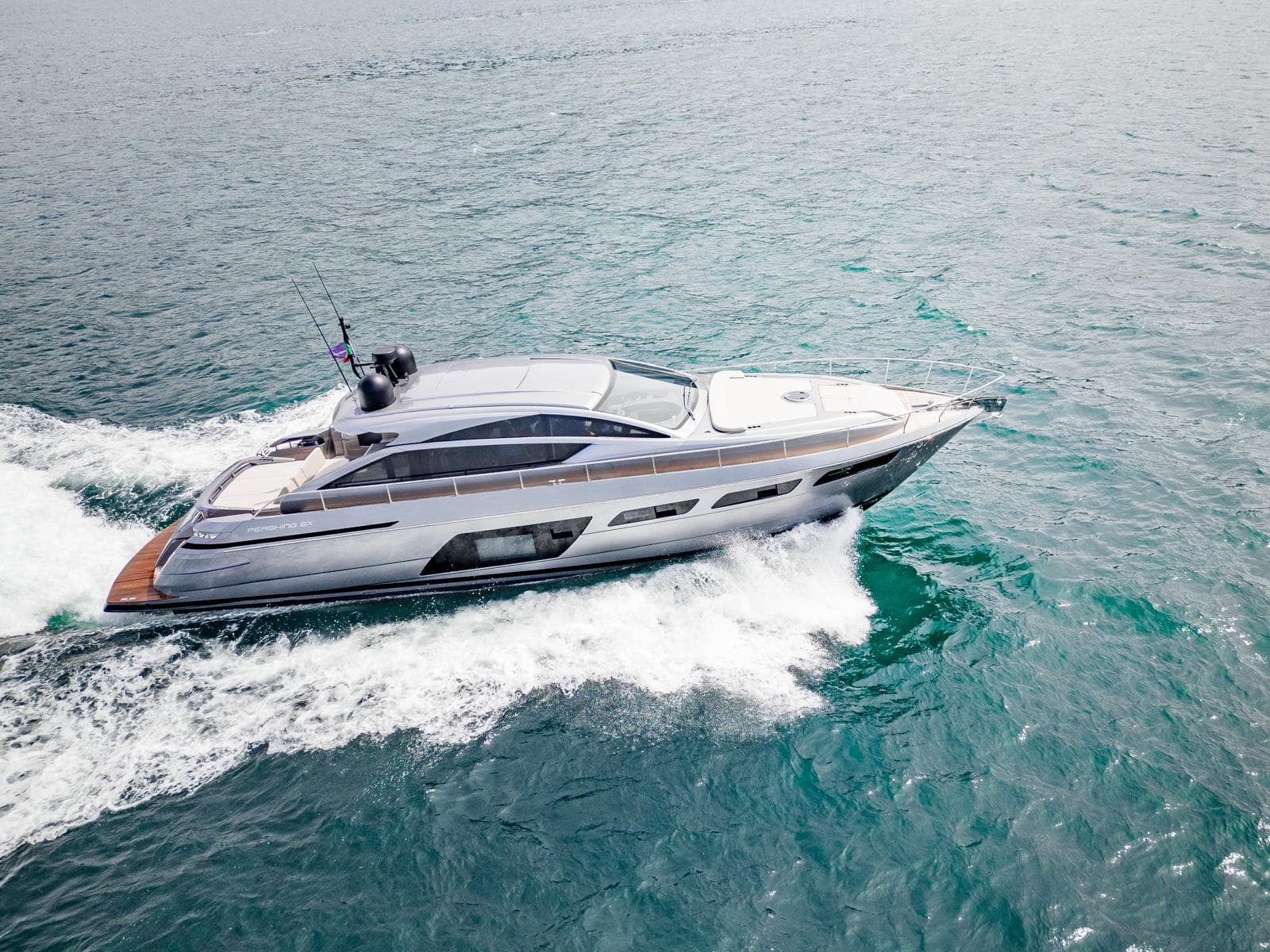 Photo of Pershing 6X - , photo 3