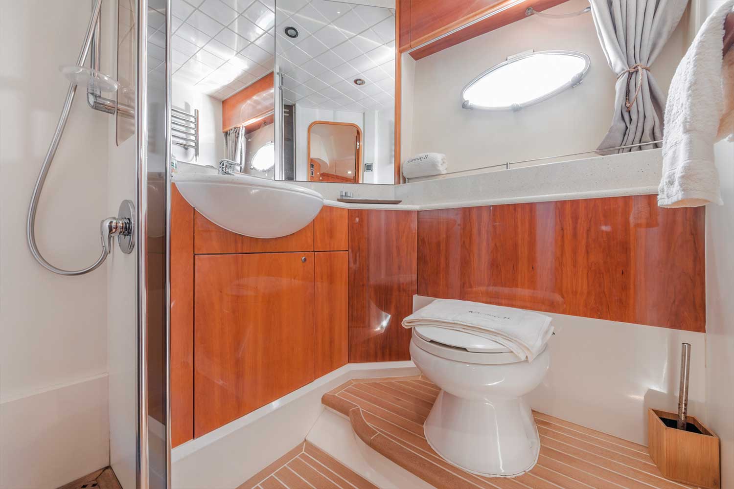 Photo of Princess V65 - , photo 10