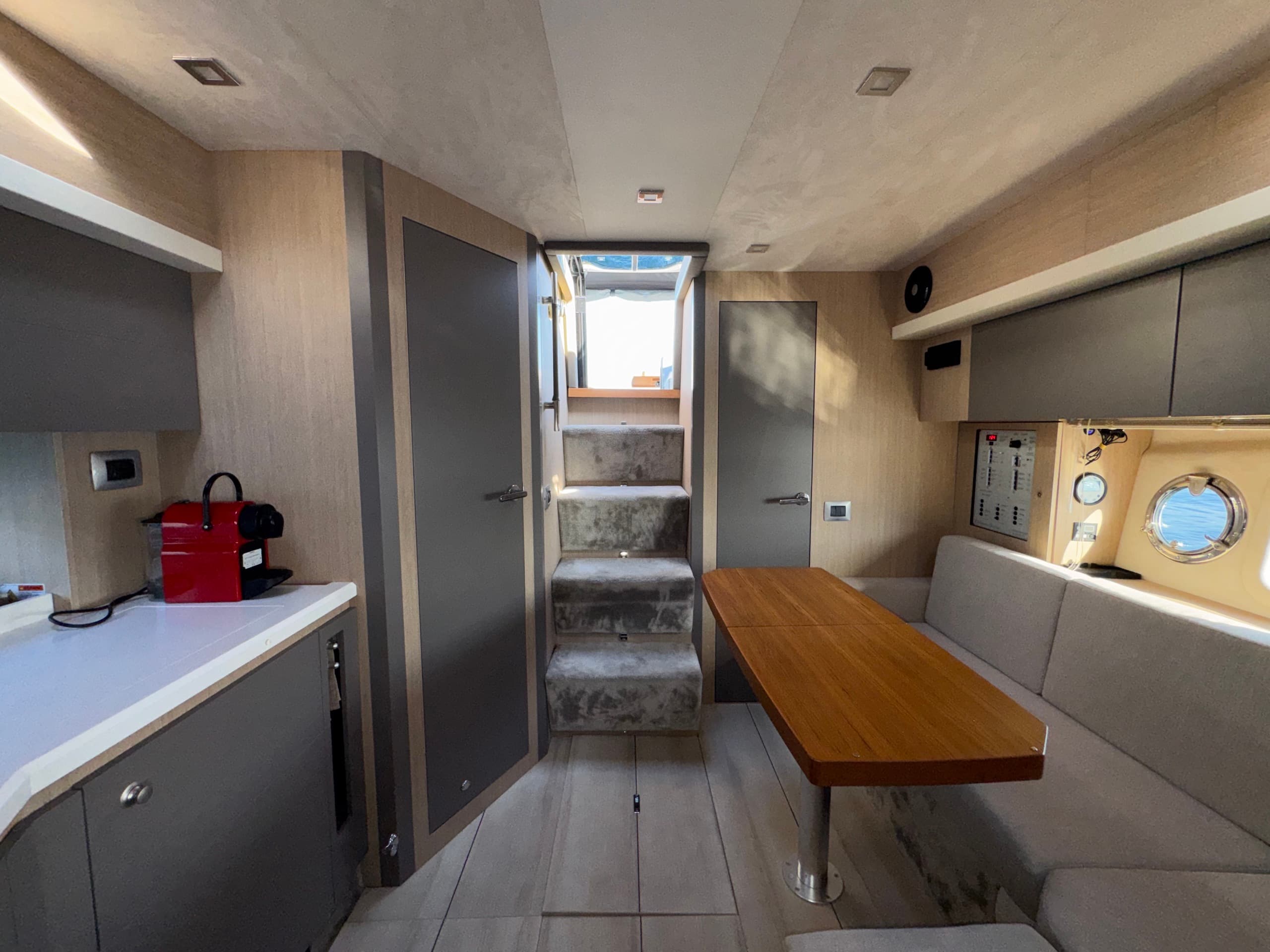 Photo of Cranchi Z35 Vanessa - , photo 5