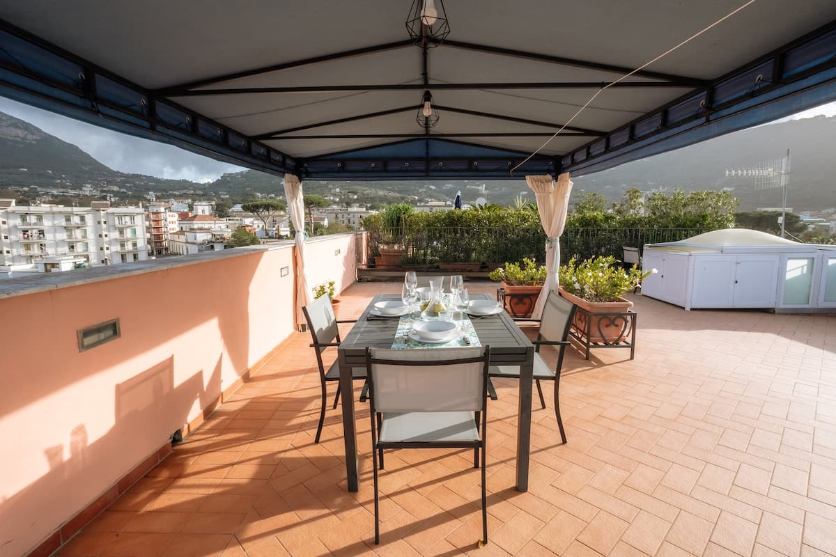 Photo of Terrasse du coucher de soleil - Côte de Sorrente - Sant'Agnello, NA, Italy, photo 5