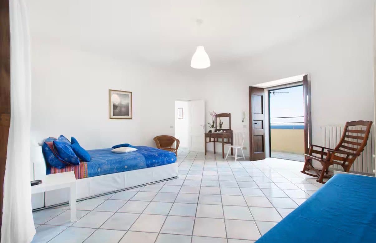 Photo of Appartement avec vue sur la mer à Marina Beach - Piano di Sorrento , NA, Italy, photo 8