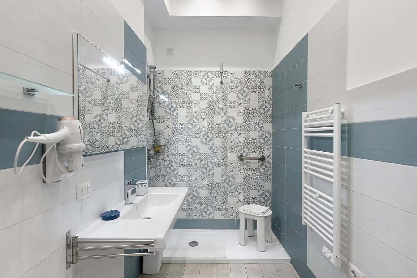 Photo of Seafront Rooms - Luciano Suite - Castellammare di Stabia, Campania, Italia, photo 4