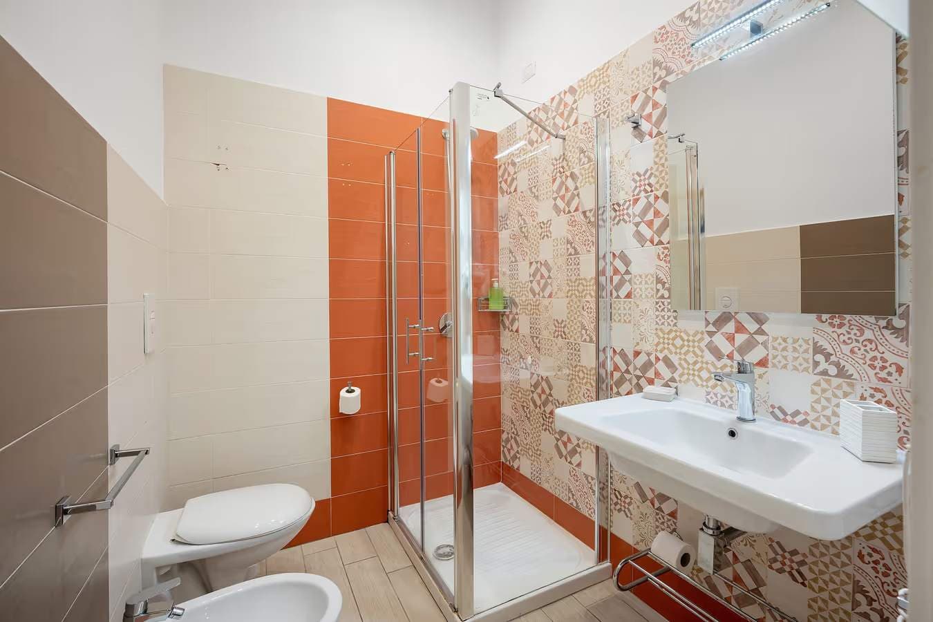 Photo of Lungomare Rooms — Camera Monica - Castellammare di Stabia, Campania, Italia, photo 10