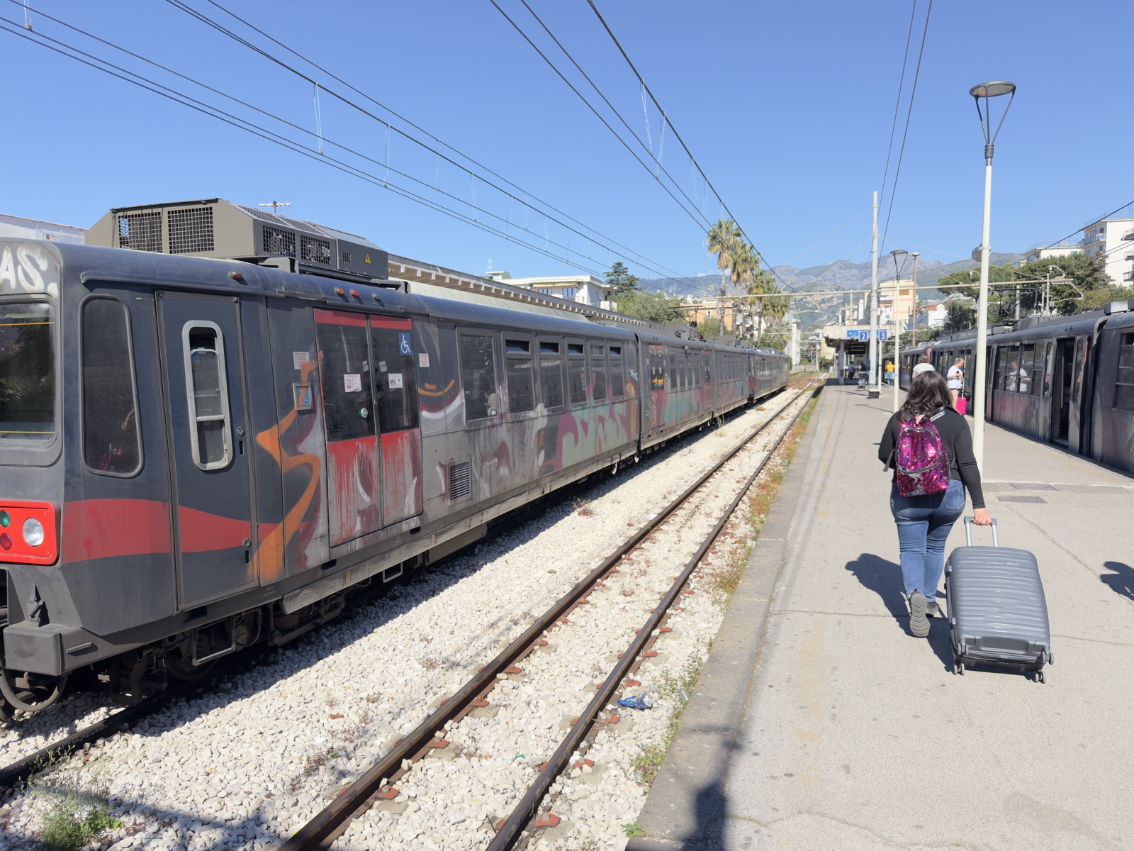 From Naples Airport to the Train